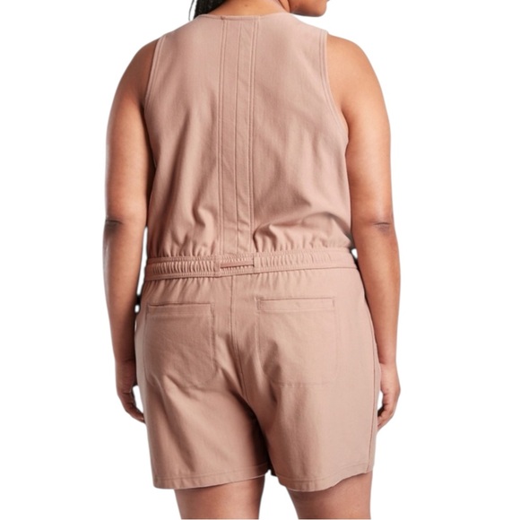 ATHLETA Farallon Romper in Mocha Latte Size 1X — PURE SUMMERTIME VIBES!!! - Picture 2 of 10